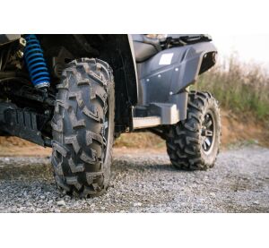 BULLDOG TIRES B330 (E4)