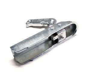 Hook for traction for SHARK Mulcher