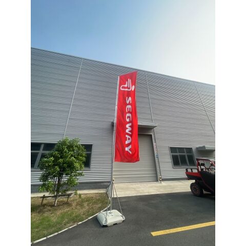 H7M Segway outdoor flag with watertank