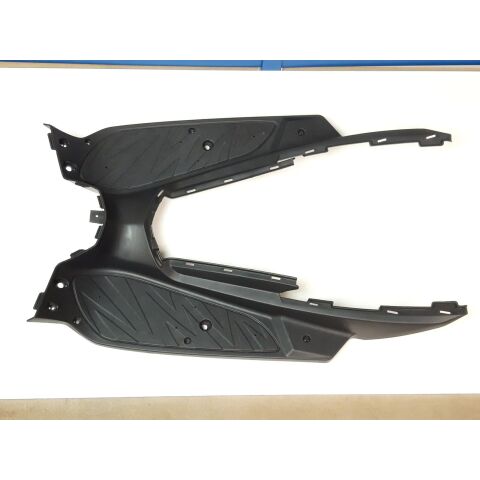 LEG SHIELD, REAR