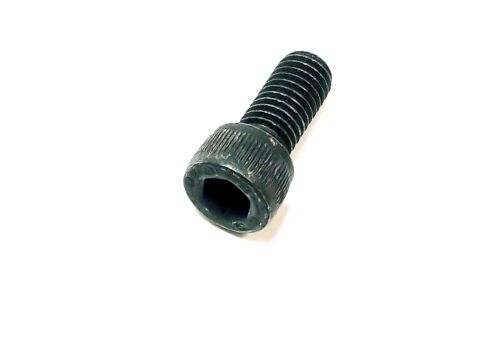SOCKET HEAD CAP SCREWS M8X1
