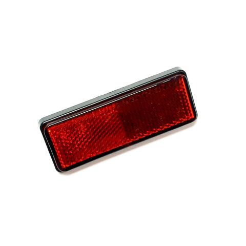 REAR REFLECTOR